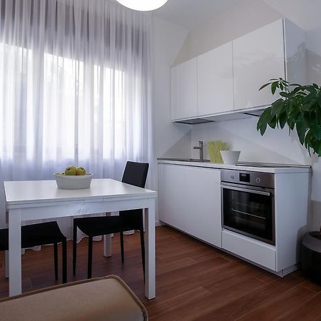 Starhost - Golden Apartments Salerno Dış mekan fotoğraf