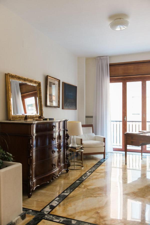 Starhost - Golden Apartments Salerno Dış mekan fotoğraf