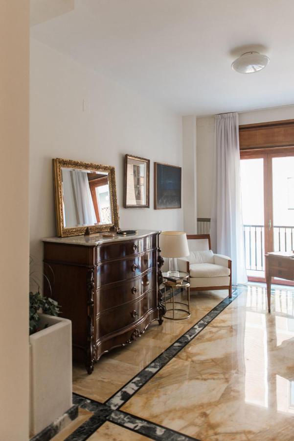 Starhost - Golden Apartments Salerno Dış mekan fotoğraf